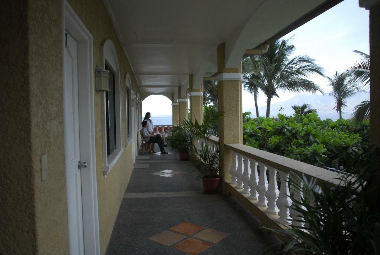 Playa Papagayo Beach Inn Olongapo Exterior photo